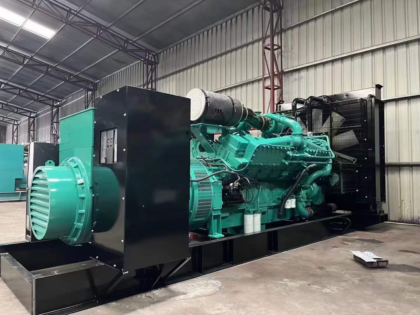 定海如何降低 800kW 柴油发电机输出电流的波动？